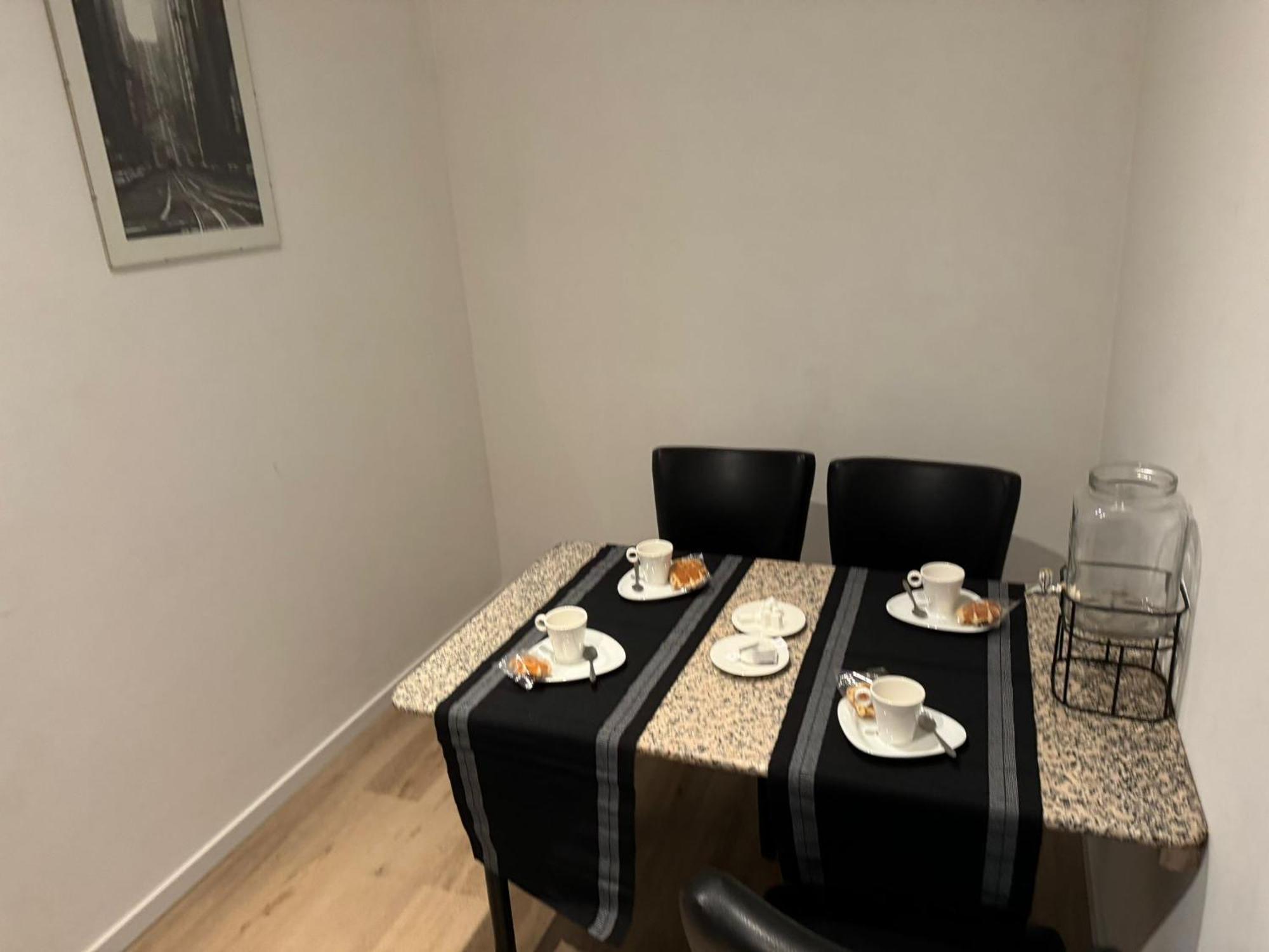 Garden Loft In City Center Meir 1Fl 안트베르펜 외부 사진